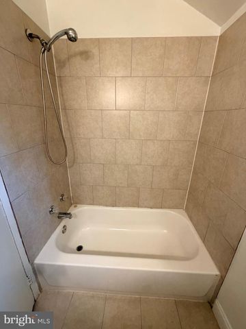 2220 GAYLORD DR, Suitland, MD 20746