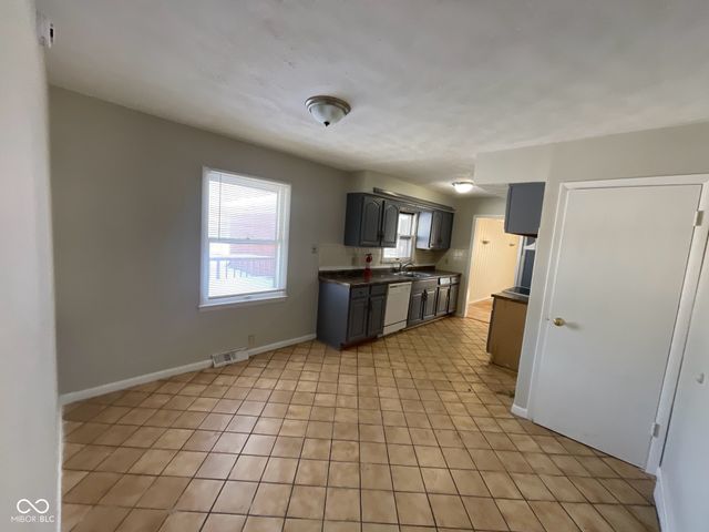 4903 Guion Road, Indianapolis, IN 46254