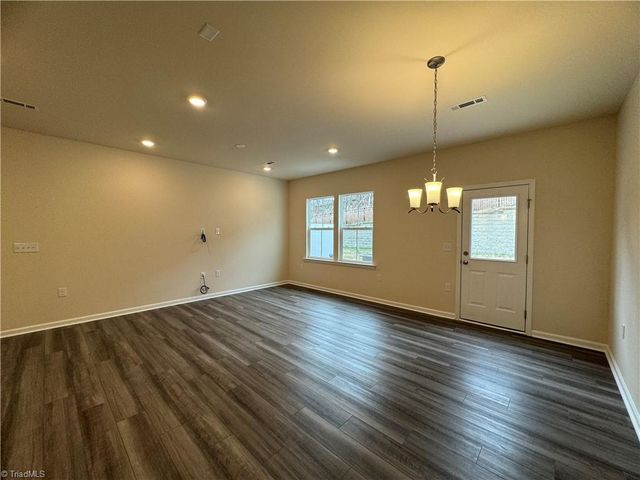 891 Falls Grove Trail, High Point, NC 27265