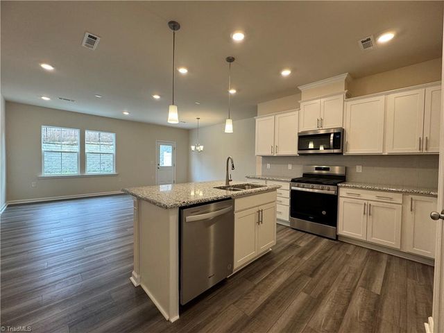 891 Falls Grove Trail, High Point, NC 27265