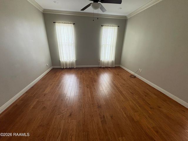 106 Whisper Wood Lane, Lafayette, LA 70506