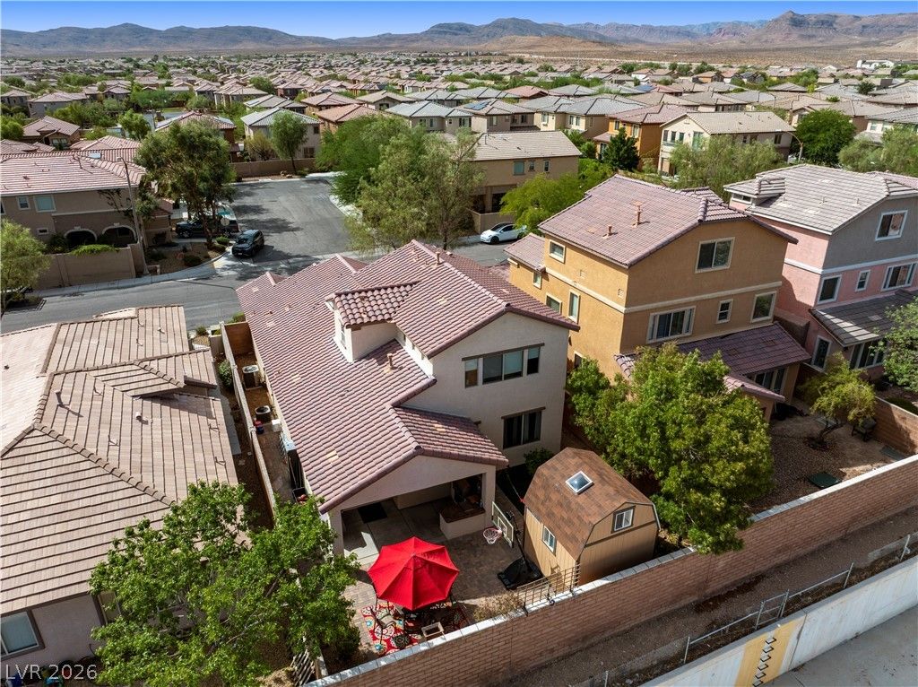 7568 Schuders Avenue, Las Vegas, NV 89178 — photo 2