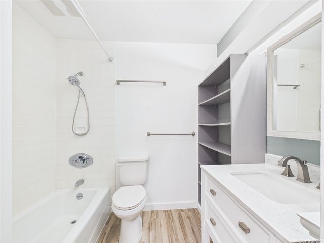 1015 Aoloa Place 252, Kailua, HI 96734