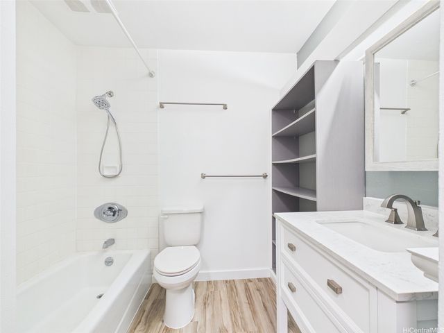 1015 Aoloa Place 252, Kailua, HI 96734