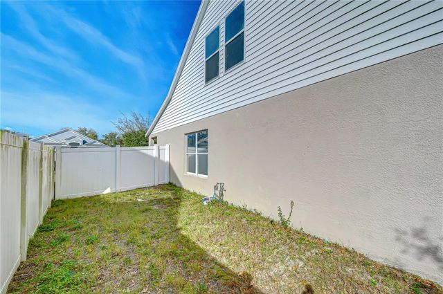 24640 SIENA DRIVE, Lutz, FL 33559