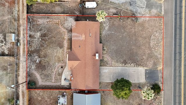 509 E Hendryx, Alpine, TX 79830