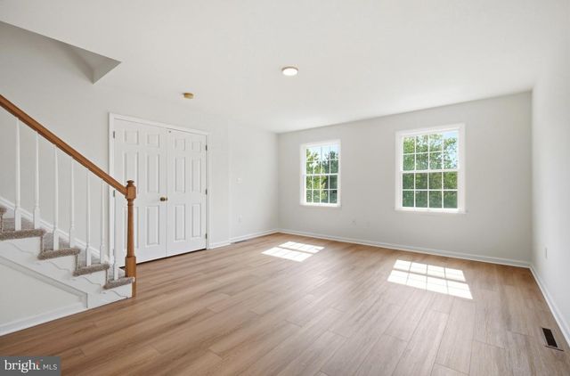 13 TAMARACK CT, Easton, PA 18040