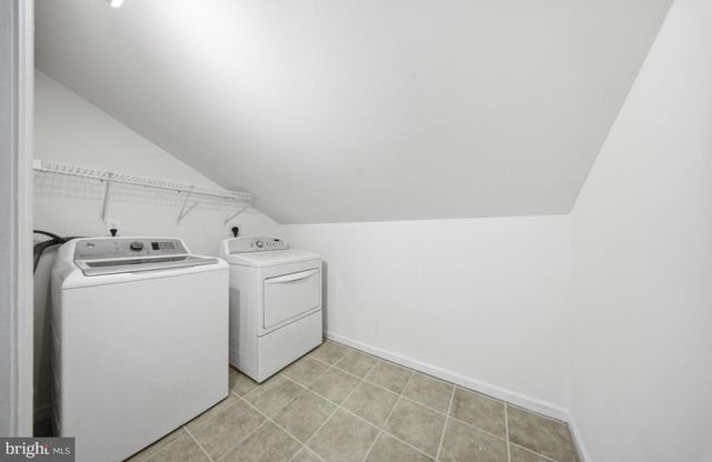 13 TAMARACK CT, Easton, PA 18040