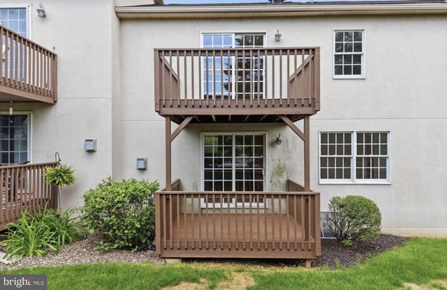 13 TAMARACK CT, Easton, PA 18040