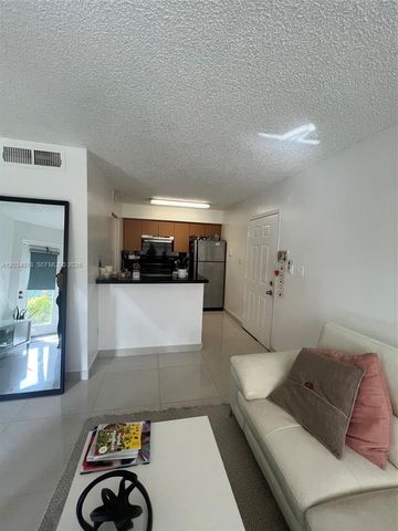 550 S Park Road 148, Hollywood, FL 33021