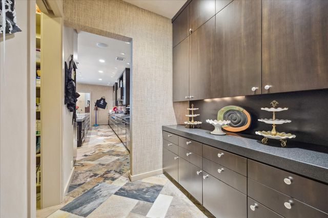 5027 Heatherglen Drive, Houston, TX 77096