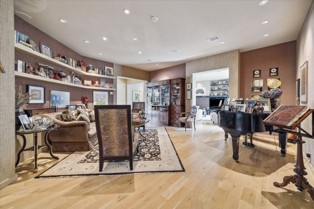 5027 Heatherglen Drive, Houston, TX 77096