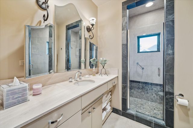 5027 Heatherglen Drive, Houston, TX 77096