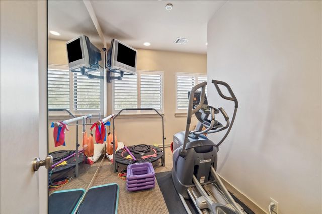 5027 Heatherglen Drive, Houston, TX 77096