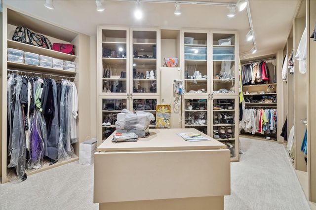 5027 Heatherglen Drive, Houston, TX 77096