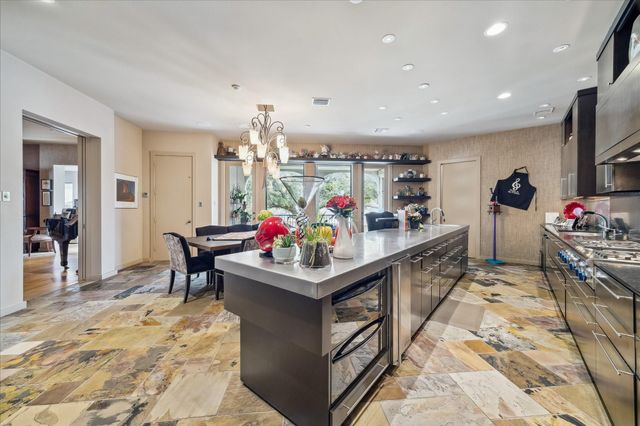 5027 Heatherglen Drive, Houston, TX 77096