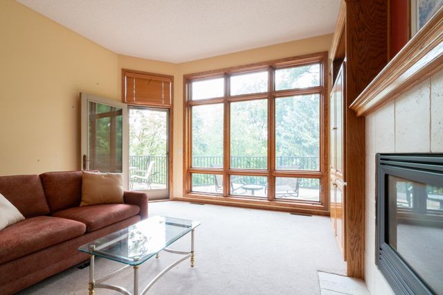 3392 Glynwater Trail NW, Prior Lake, MN 55372