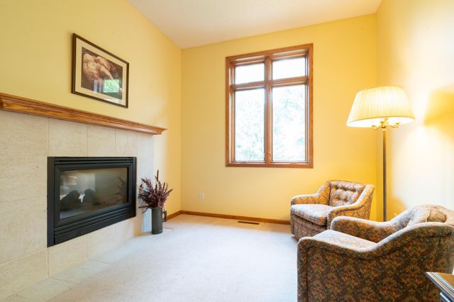 3392 Glynwater Trail NW, Prior Lake, MN 55372