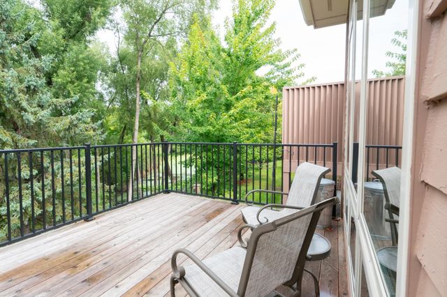 3392 Glynwater Trail NW, Prior Lake, MN 55372