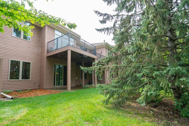 3392 Glynwater Trail NW, Prior Lake, MN 55372