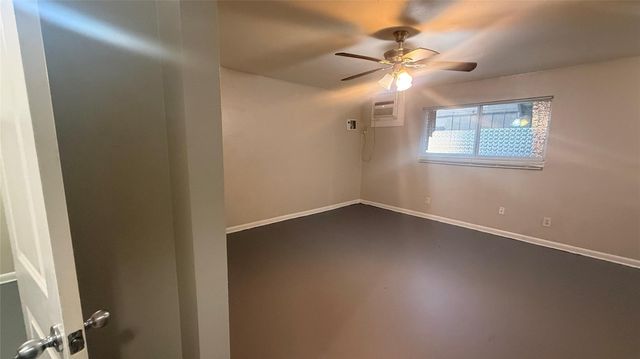 219 West Alabama 23, Houston, TX 77006