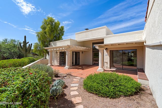 9816 N Calle Loma Linda, Oro Valley, AZ 85737
