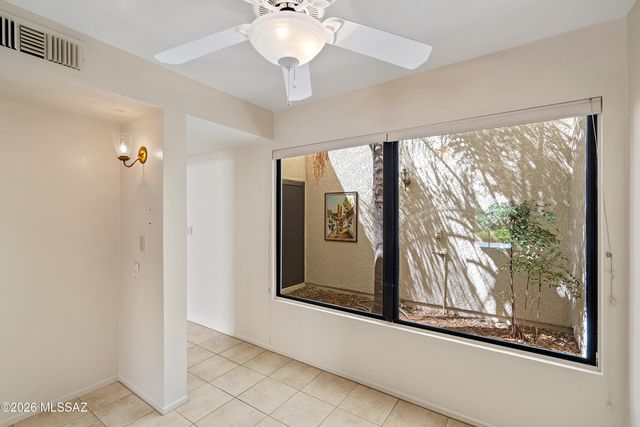 9816 N Calle Loma Linda, Oro Valley, AZ 85737