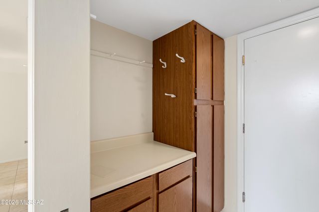 9816 N Calle Loma Linda, Oro Valley, AZ 85737