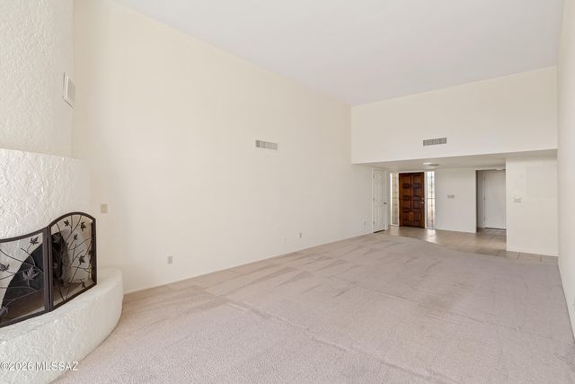 9816 N Calle Loma Linda, Oro Valley, AZ 85737