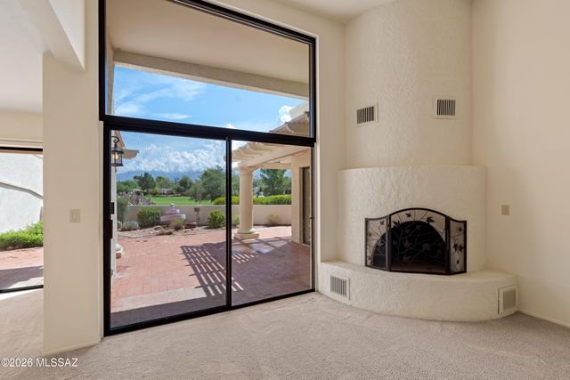 9816 N Calle Loma Linda, Oro Valley, AZ 85737