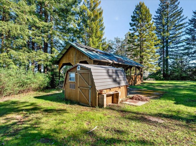 22510 Fort Ross Rd, Cazadero, CA 95421