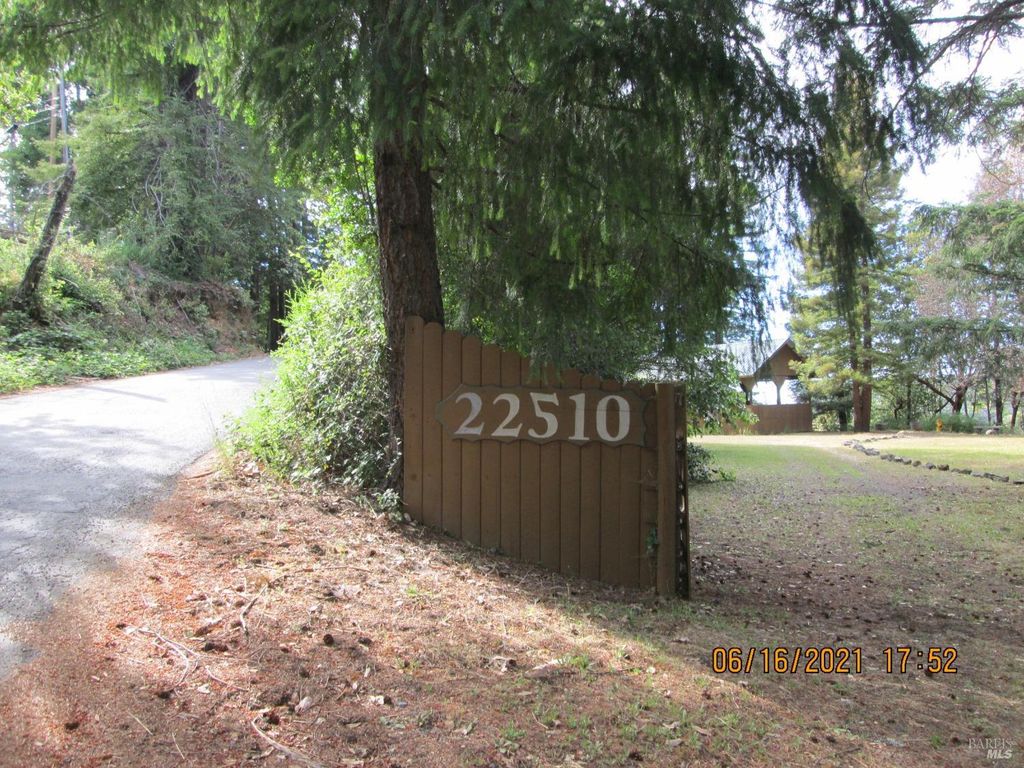 22510 Fort Ross Rd, Cazadero, CA 95421