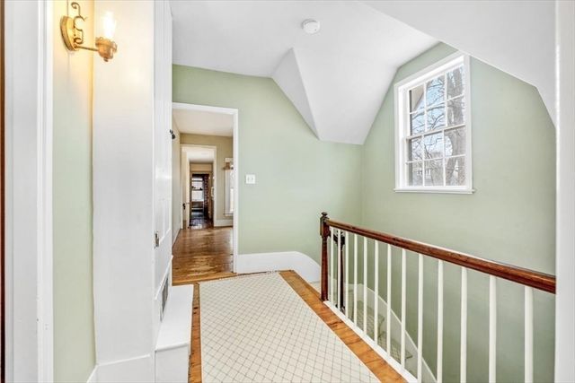 59 Cottage St, Hingham, MA 02043