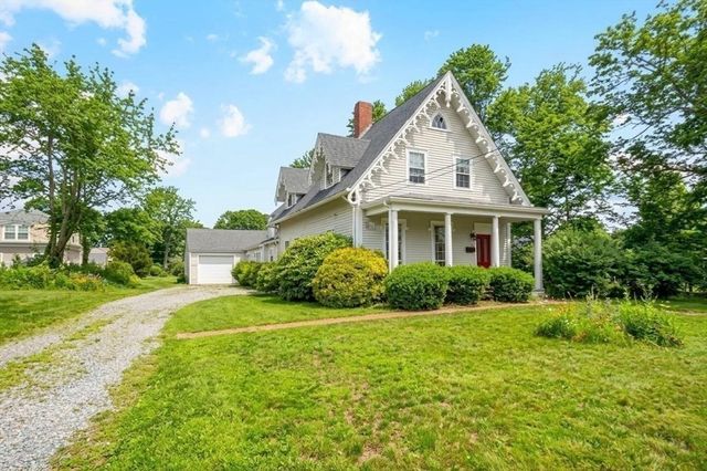 59 Cottage St, Hingham, MA 02043