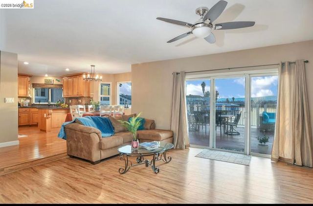 4930 Discovery Pt, Discovery Bay, CA 94505