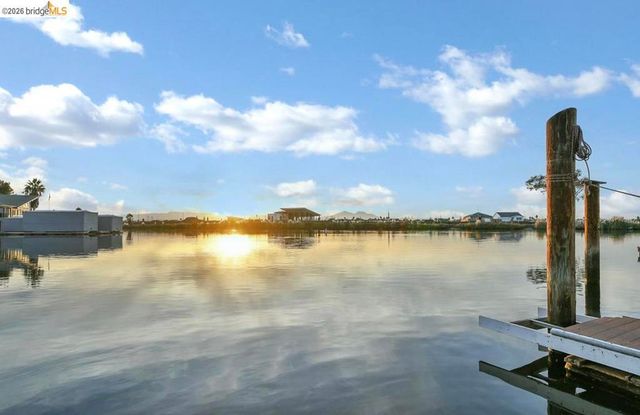 4930 Discovery Pt, Discovery Bay, CA 94505