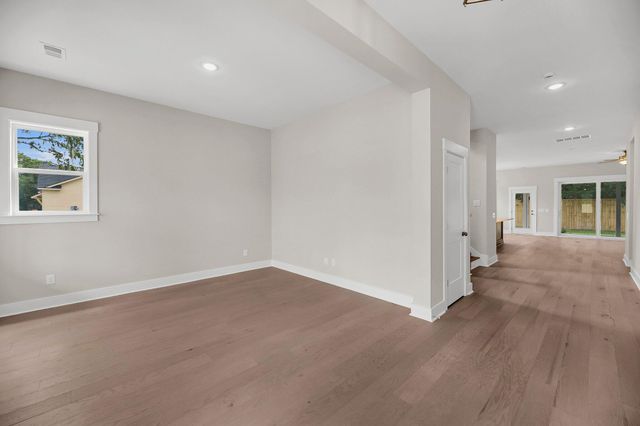 541 Spiral Ramp Court, Charleston, SC 29492