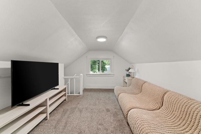 4017 N Madison St, Spokane, WA 99205