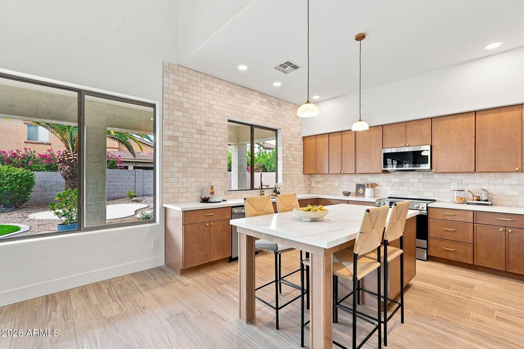 758 E SCORPIO Place, Chandler, AZ 85249 — exterior