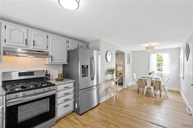6130 South Bay Road, Cicero, NY 13039