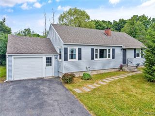 6130 South Bay Road, Cicero, NY 13039