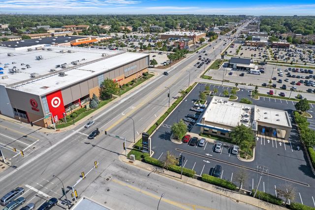 4211 W 95th Street 2D, Oak Lawn, IL 60453