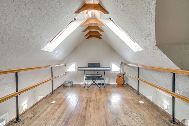 4328 Lovell Avenue, Fort Worth, TX 76107