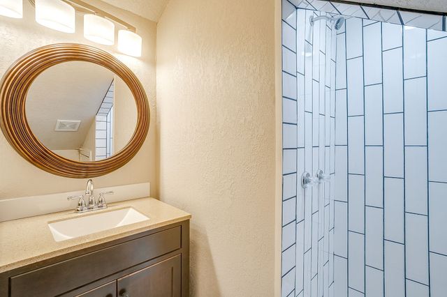 4328 Lovell Avenue, Fort Worth, TX 76107