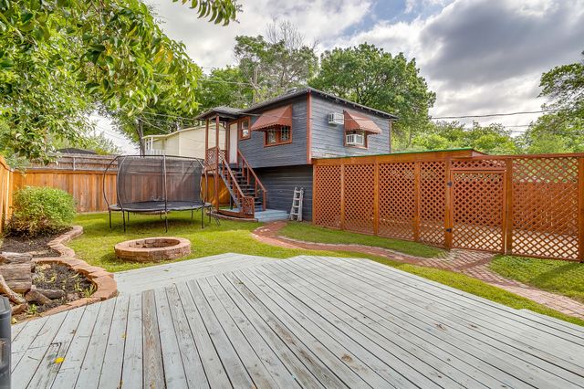 4328 Lovell Avenue, Fort Worth, TX 76107