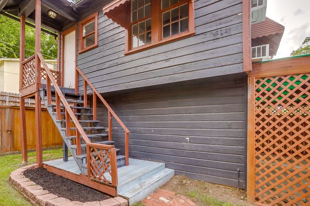 4328 Lovell Avenue, Fort Worth, TX 76107