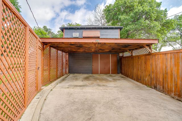 4328 Lovell Avenue, Fort Worth, TX 76107