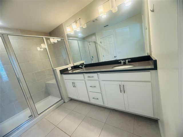 8878 HERENCIA ALLEY, Windermere, FL 34786