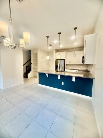 8878 HERENCIA ALLEY, Windermere, FL 34786