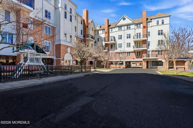 952 Madison Avenue, Lakewood, NJ 08701